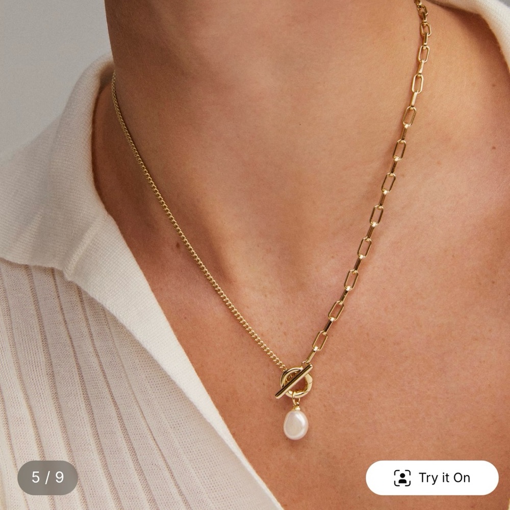 Leighton Convertible Gold Pearl Chain Necklace in Freshwater Kendra Scott